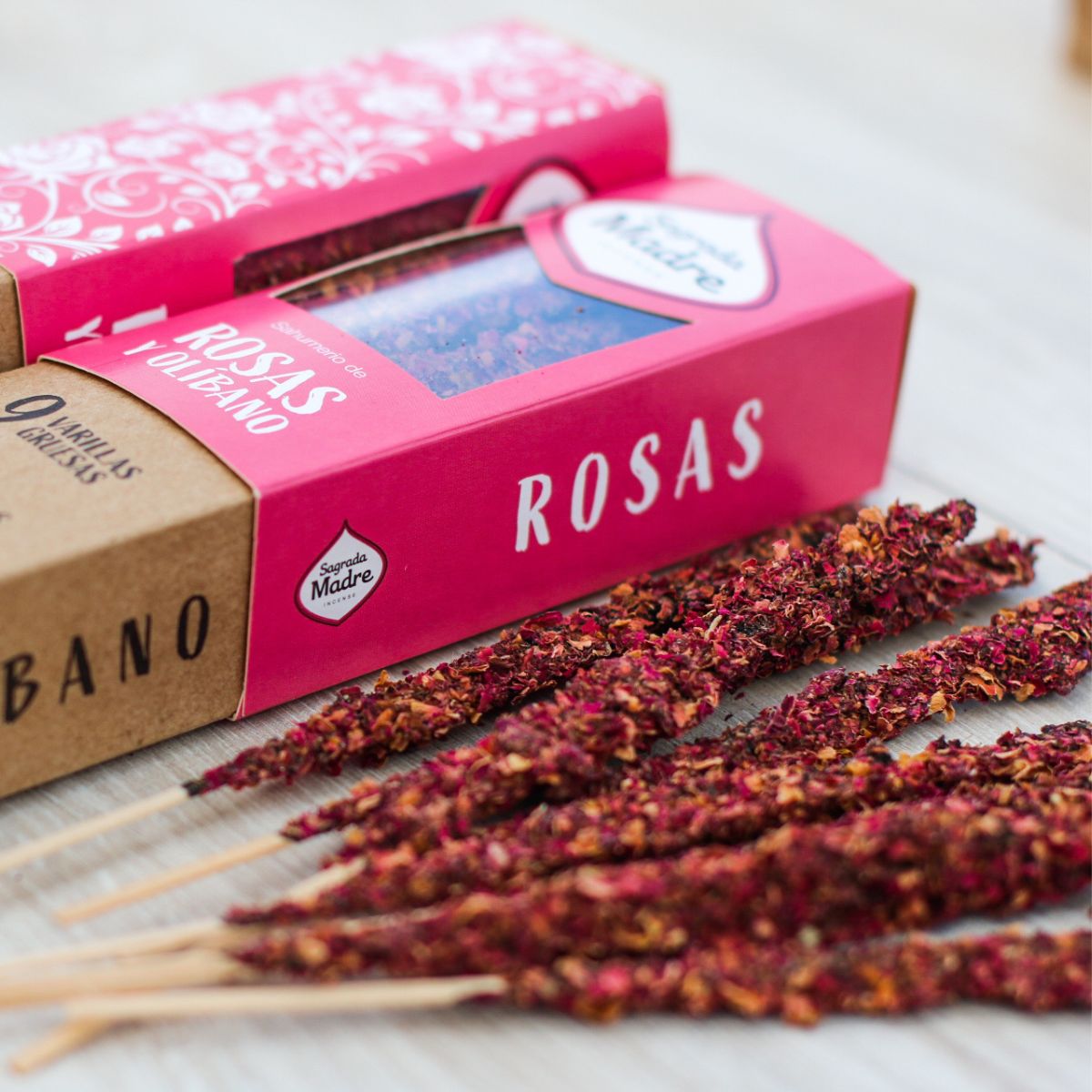 Sahumerio Rosa y Olíbano