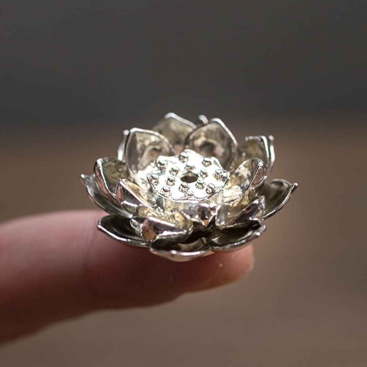 Porta Incienso Flor de Loto Metálico