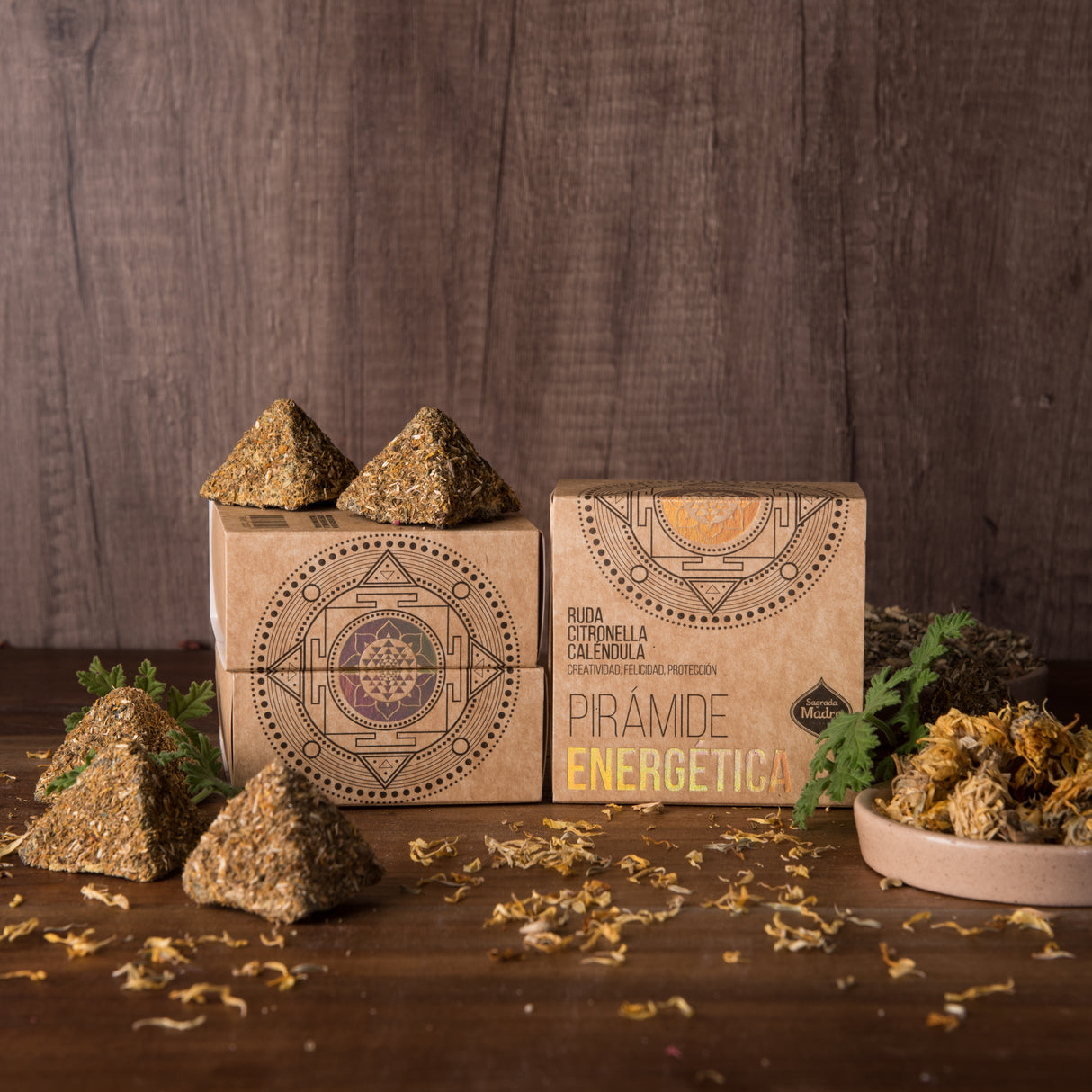 Pirámide Energética Citronella, Calendula y Ruda