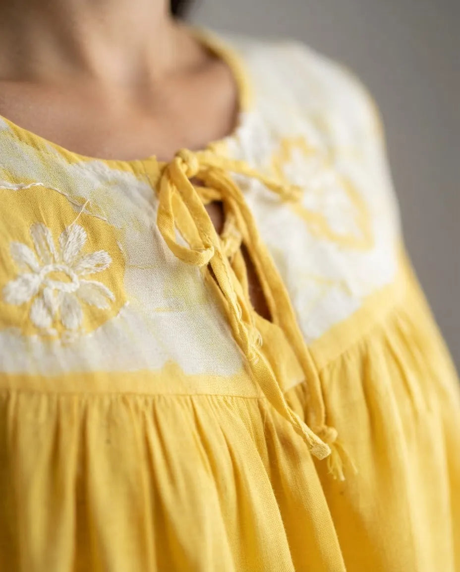 Blusa Chandri Amarillo