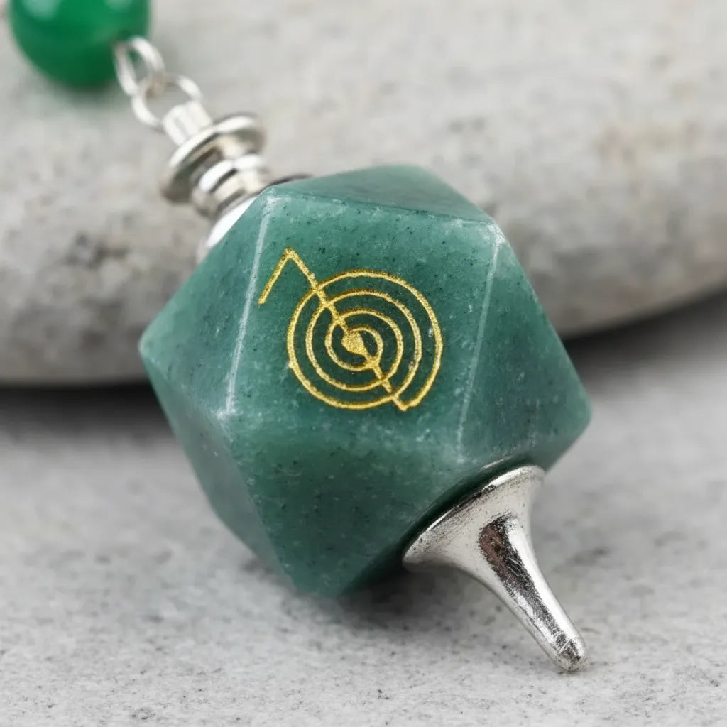 Péndulo Piedra Chokurei Jade