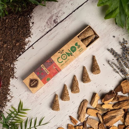 Sahumerio Conos Pachuli y Palo Santo