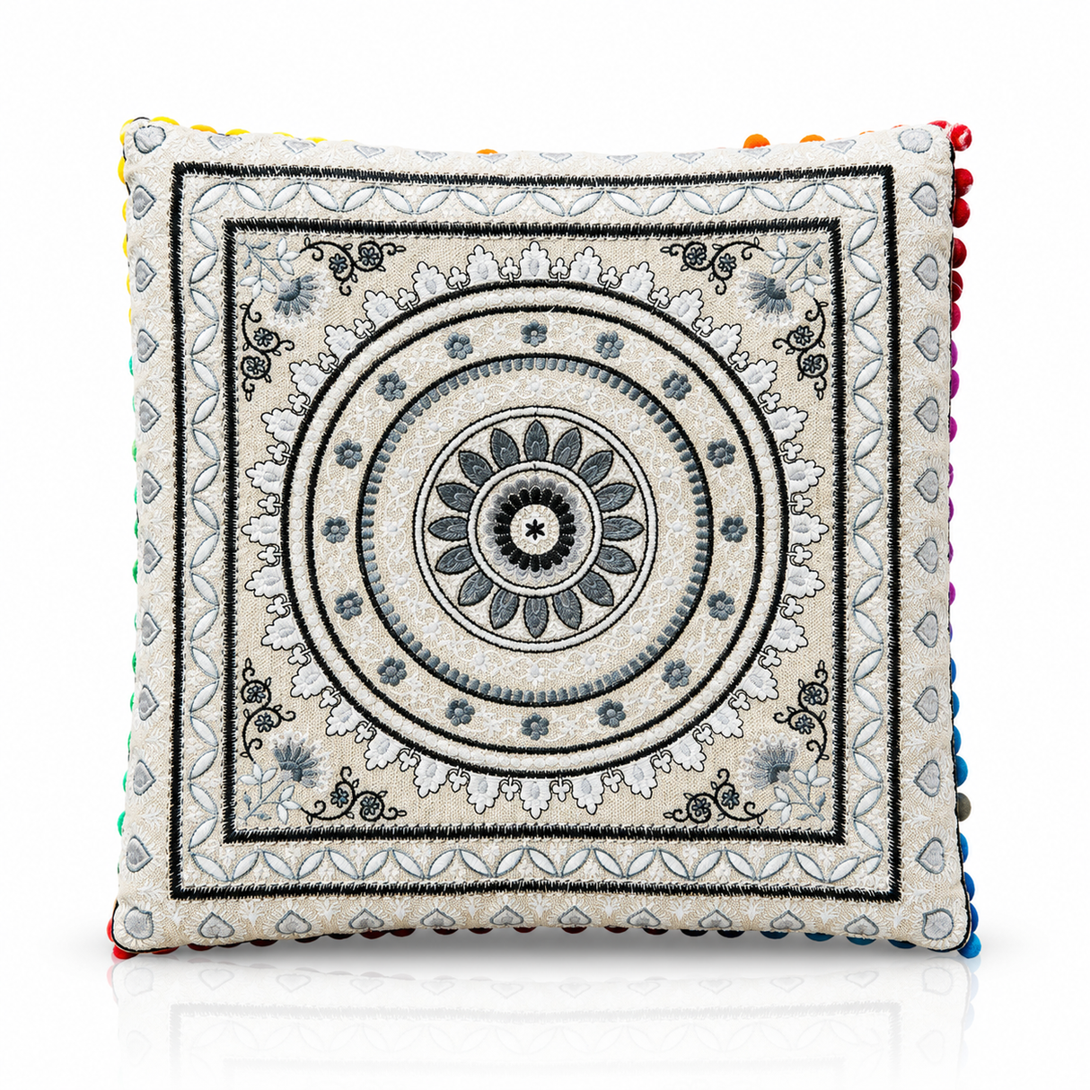 Cojin Boho Gris Cuadrado Chico