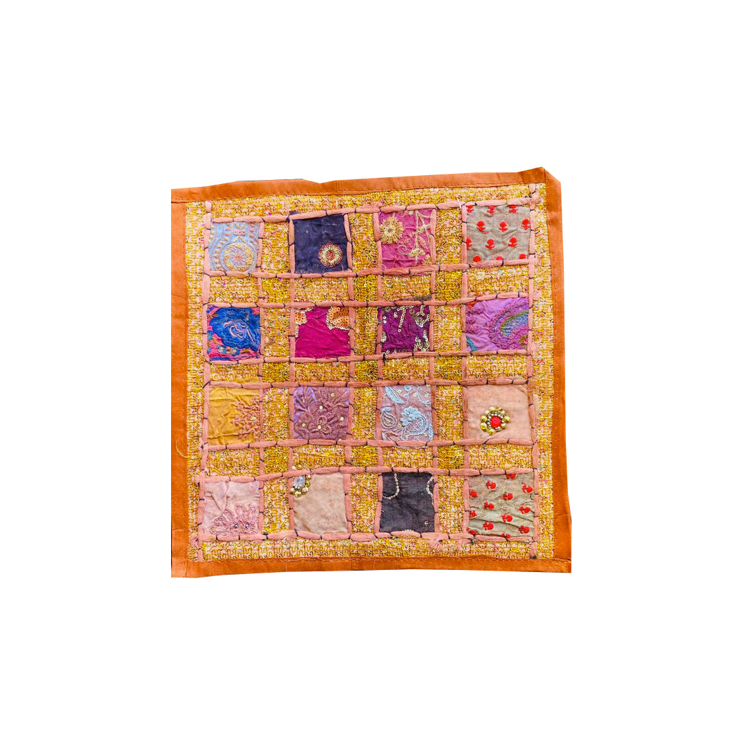 Funda de Cojín Mostaza con Parches Brillosos