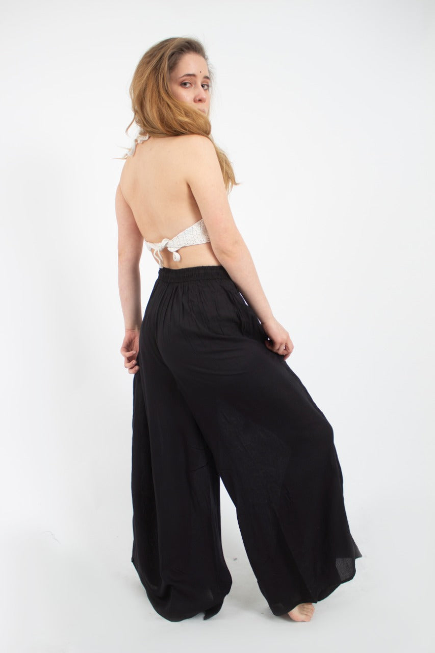 Pantalon Palazzo Negro Bordado Inferior