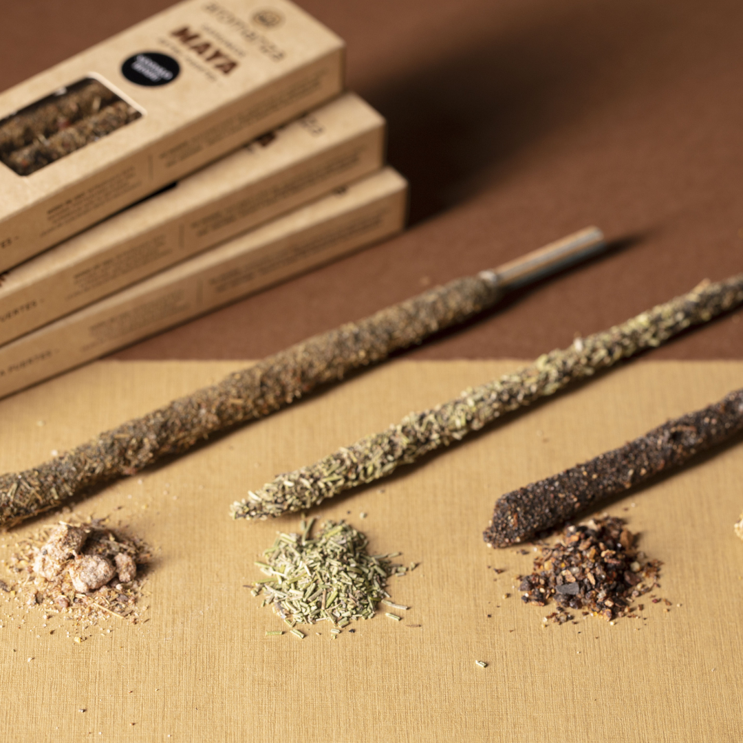 Sahumo Maya Esencia de la India y Palo Santo