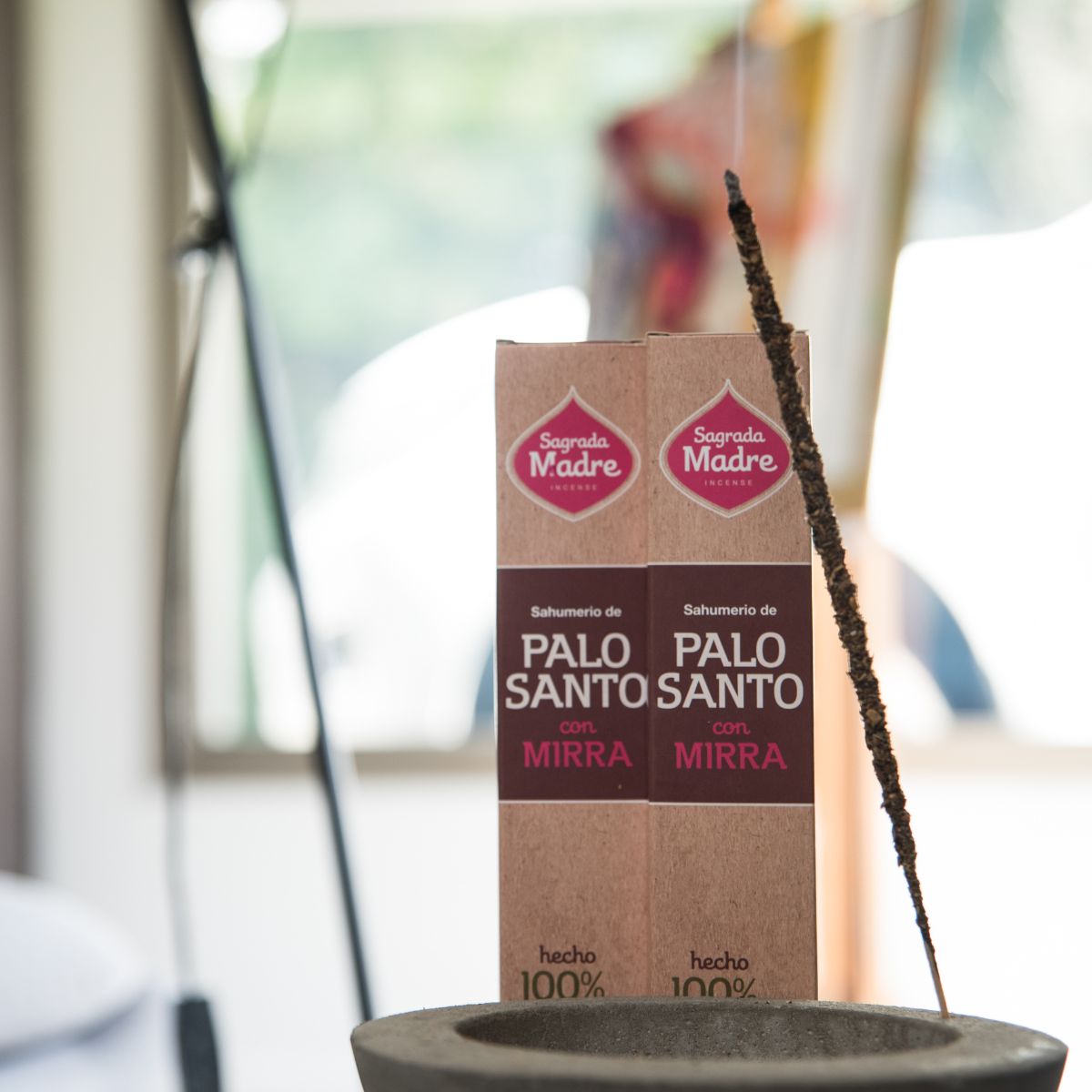 Sahumerio Palo Santo con Mirra