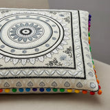 Cojin Boho Gris Cuadrado Chico
