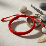 Pulsera Hilo Rojo Protección