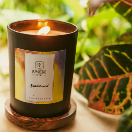 Vela Aromática Sandalwood 7OZ Black - Lumiere du Ciel