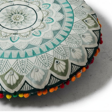 Cojin Verde Indio Redondo Mediano