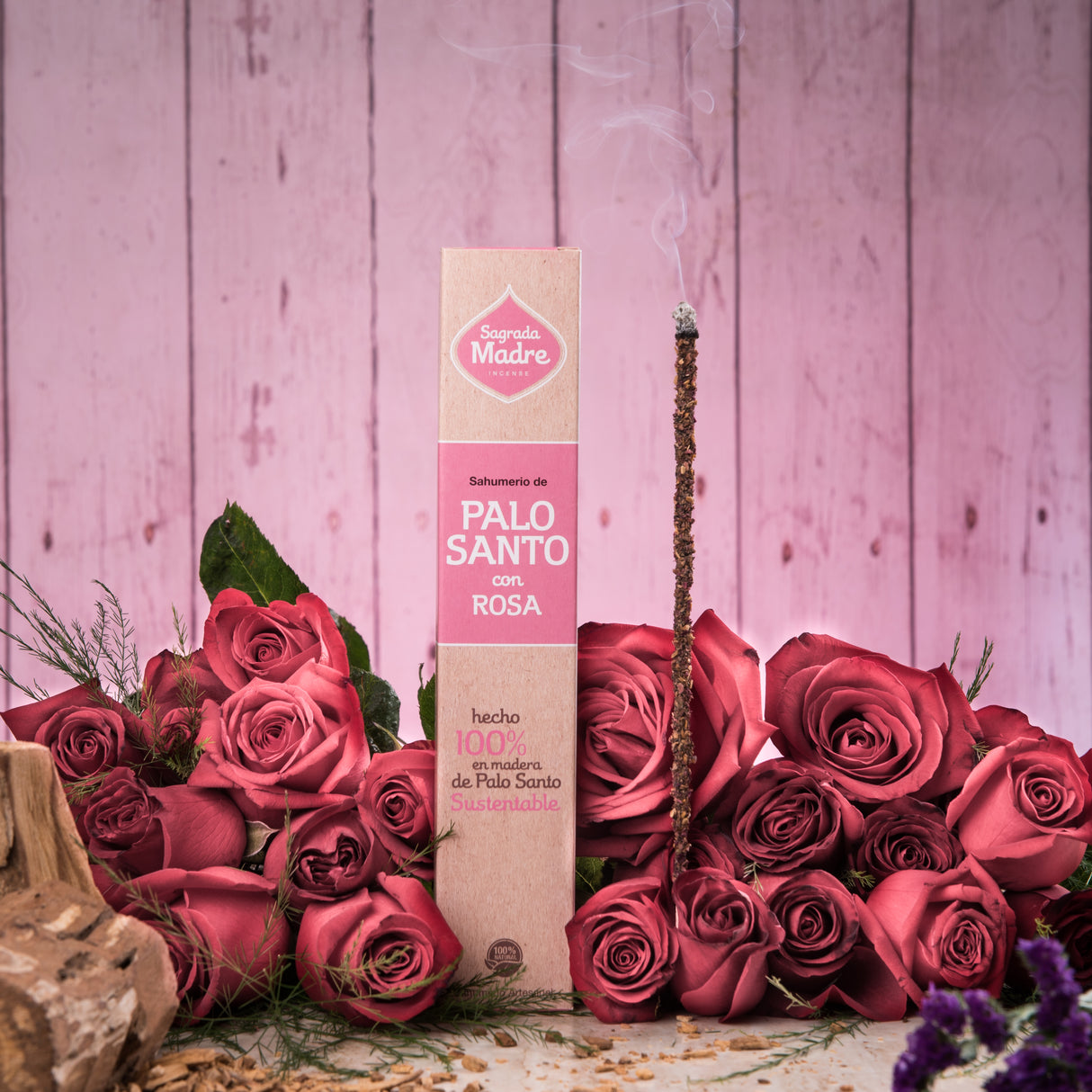 Varilla Sahumerio Palo Santo con Rosas - Sagrada Madre