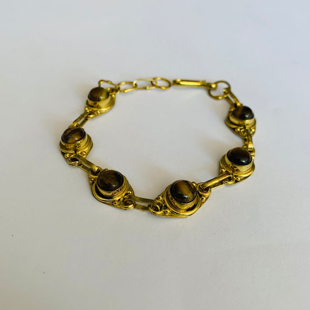 Pulsera Dorada Jolie Ojo de Tigre