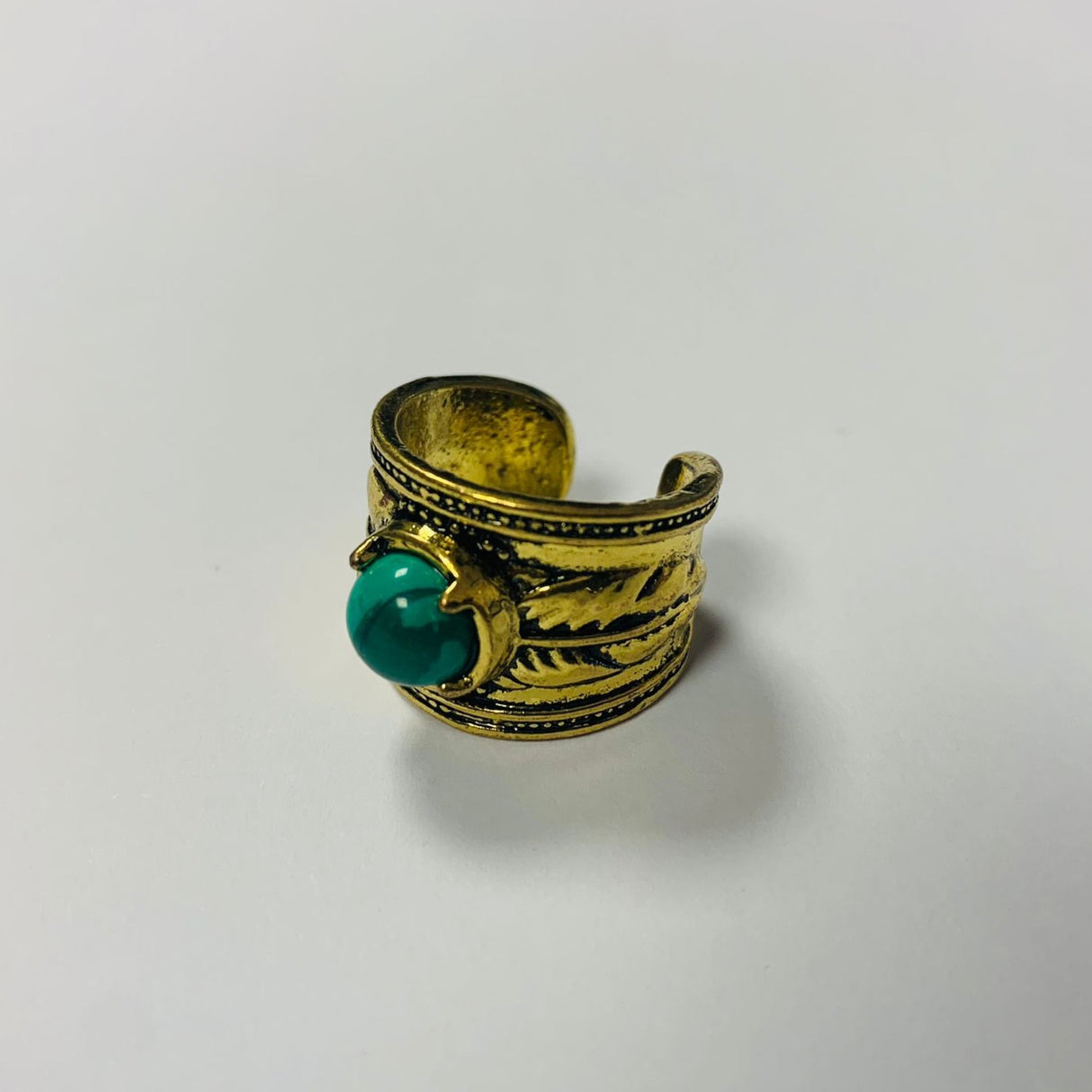 Anillo Pluma Dorada Malaquita