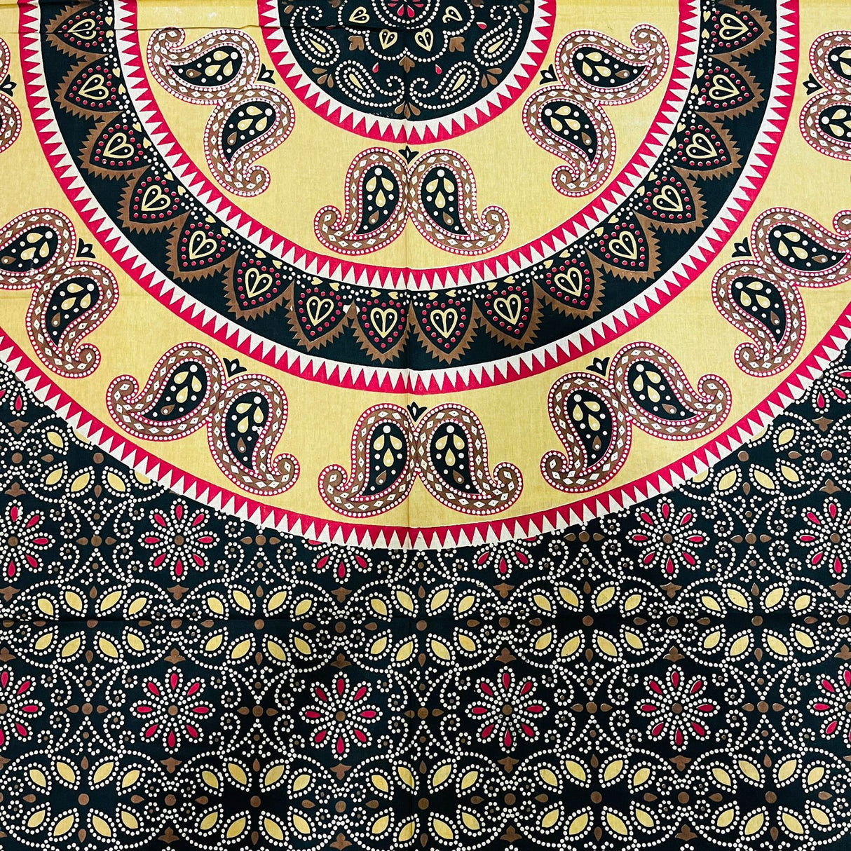 Cubrecama 2 plazas Mandala Black- Yellow Design