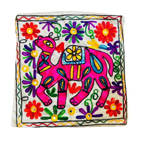 Funda de Cojín Bordado a mano - Camello Pink - Yellow